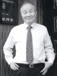 이 땅에 춤문화 씨 뿌리고 무용평론의 새 지평 개척