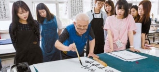 [중앙SUNDAY-아산정책연구원 공동기획] 디지털에 밀려난 묵향 문화, 힐링 바람에 다시 주목