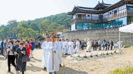 격동의 현대사 속 믿음 위해 목숨 바친 그들 위하여 …