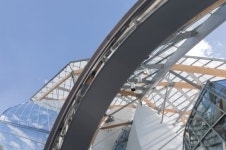 패션왕이 꿈꾸던 미술관의 ‘명품’