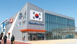 평창 ‘코리아하우스’ 디자인 무시, 컨테이너로 급히 지어