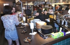 힙지로 찍고 송해·순라길, 딱 한 잔씩 ‘선술집 도장깨기’