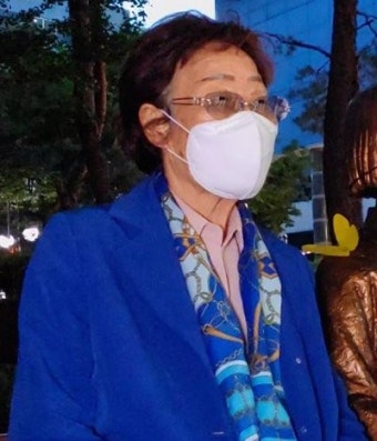 이용수 할머니 “줄줄 써 가지고 그게 뭐요…제대로 해야지”