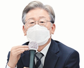 이재명·이낙연 전국 순회 경쟁…‘소 칼 vs 닭 칼’ 논쟁도 계속