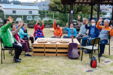 ‘힙한’ 민요 만들고 개인전 열고…시골 노인들 “나도 예술가”