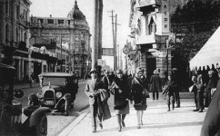 일본군, 여학생 500명 창고에 가둬 빵으로 세균전 실험