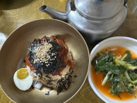 50년 내공 담긴 ‘막국수 명가’…시골·동치미 섞은 육수 일품