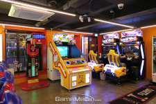 [성지순례] 전국 두 대 뿐인 게임기가 있다고? 종각 짱 게임장