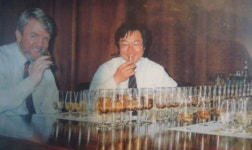 천년주막 문경새재 토종와이너리 오미나라