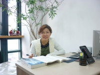 ‘탑스터디학원’ , 수업 없는 독학 관리로 입소문