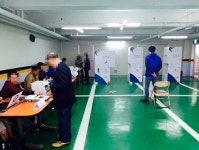 격전지 관악을, 선거운동은 후끈 사전투표소는 썰렁