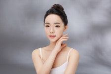 원진성형외과, “눈성형, 전체적인 얼굴과의 조화 중요”