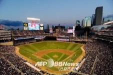 미네소타 트윈스, 박병호 러브콜 미네소타 홈구장 크기? 목동구장보다 7m 더 던져야 홈런…