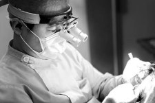 여름철 탈모 관리, 삭발 없는 비절개 모발이식으로