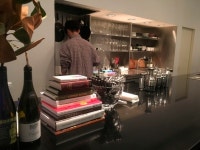 [손기은의 바(Bar)람 불어 좋은 날] 술 마시러 왔다가 배 채우고 가는 바