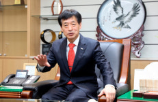 [2017 에너지리더]⑥ 장재원 남동발전 사장 석탄발전과 신재생에너지 두마리 토끼 잡겠다