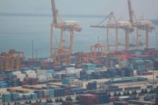 미중 무역전쟁...위안화 절하發 신흥국 위기 올까