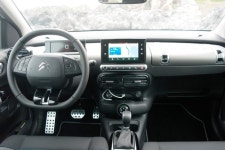 [시승기] 시트로엥 뉴C4칵투스...2030 취향저격한 2000만원대 SUV