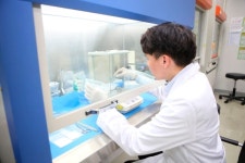 [르포] 오스템, 메이드인코리아 임플란트 국내 넘어 세계로... 디지털덴티스트리 도전