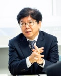 반도체 웨이퍼 이송로봇 국산화 성공한 ‘라온테크’ 김원경 대표
