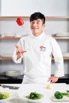 더에스엠씨그룹, 이산호 쉐프와 '성실교자' 론칭