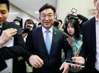 통합당 '의원꿔주기' 고발했던 與… 