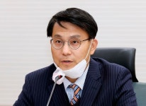 윤상현 