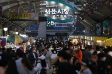 마스크 써도 거리두기 해야할까? 6일부터 생활 속 거리두기 전환