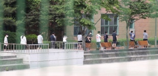 억제 조치 없었다면 한국인 10명 중 7명은 코로나 걸렸을 것