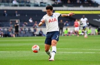 손흥민, 아스널전 1골 1도움으로 승리 견인…아시아인 최초 EPL '10골-10도움'