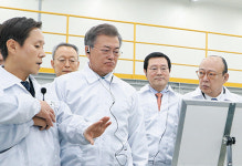 풍력·태양광 등 신재생에너지 시설과 전기·수소차 보급 선도