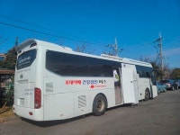 롯데글로벌로지스, 택배기사 찾아가는 ‘건강검진 버스’ 운영