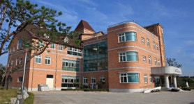 김제 가나안요양원서 확진자 62명 집단감염... 인근 양로원서도 발생(종합)