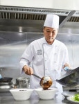 100일만에 10만개 대박 난 조선호텔 짜장면 밀키트, 비결을 알아보니....