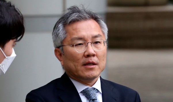 조국 대표 아들 허위 인턴 확인서 발급 혐의, 최강욱 전의 벌금형 대법원 확정