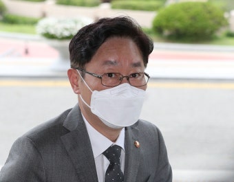 법무부, ‘이성윤 공소장 유출' 대검 진상보고 후 징계 착수할듯