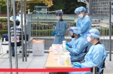 코로나 신규확진 1440명… 108일 연속 네 자릿수