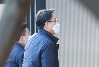 공수처, ‘이성윤 공소장 유출 의혹’ 대검 압수수색