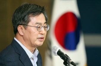 김동연, “대통령 5년 단임제→4년 중임제로 바꾸고 ‘제7공화국’”