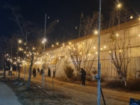 [단독] 새벽에도 불켜고 영업하는 치유농장·무인카페… 거리두기 지키는 자영업자는 ‘분통’