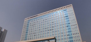‘라임 김봉현과 공모’ 수원여객 전 재무이사 항소심서 징역 7년