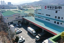 ‘급성중독’ 두성산업 “공급업체에 세척액 성분 속아… 우리도 피해자”