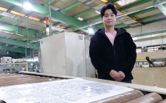 [르포] “스티커만 안 파나요”… 포켓몬빵 열풍에 쉴 틈 없는 이 회사