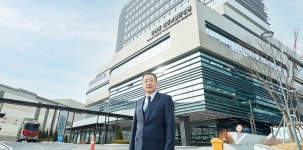 [인터뷰] 이철희 초대 중앙대 광명병원장 “건축비 낮추려 설계도 공부…중증환자 전담 거점병원 될 것”