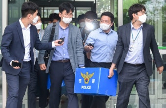 경찰, ‘백현동 아파트 개발 특혜 의혹’ 성남시청 압수수색 종료