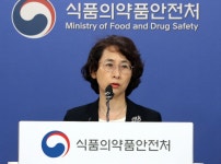 국산 1호 코로나19 백신 드디어 나온다…“이 달 안에 최종 승인”(종합)