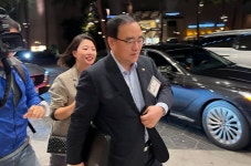김성한 안보실장 “美, 전기차 보조금 문제 NSC 차원 검토 약속”