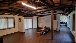 10년간 빈 집이 공유 숙소로… ‘다자요’ 하천바람집 가보니