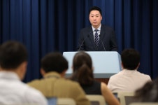 [속보] 尹대통령 “태풍 ‘난마돌’, 선제적 대비하라” 지시