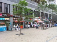 “강남 아파트 입주권 받을 수 있을까”… 재건축 단지 상가를 바라보는 엇갈린 시선